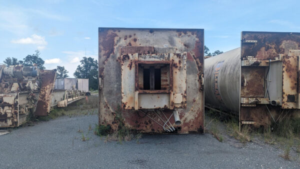 <span class="custom-bold">SS040</span> Dillman 2 X 150 TON DILLMAN SILOS AND DRAG SLAT - Image 11